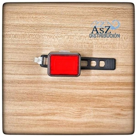 Luz trasera F67 con luz inercia Riders